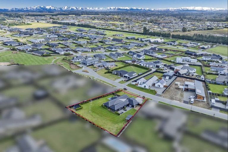 Photo of property in 7 Barewood Grove, West Melton, 7618