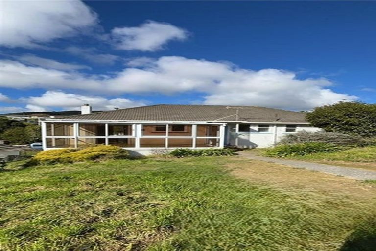 Photo of property in 59 Bell Street, Tawa, Wellington, 5028