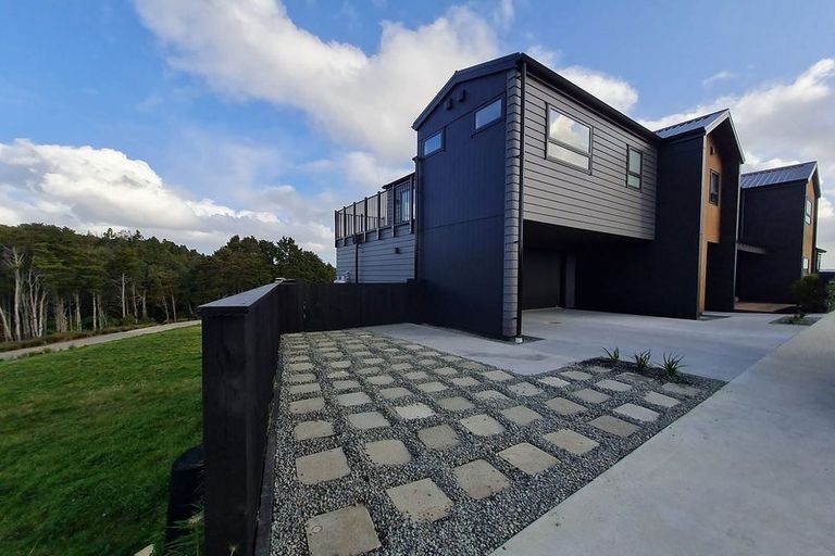 Photo of property in 2 Ipurangi Grove, Warkworth, 0985