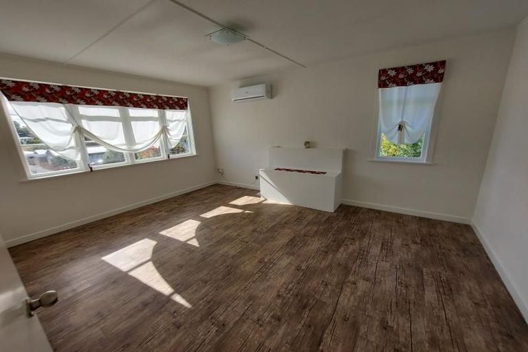 Photo of property in 27 Station Road, Te Kamo, Whangarei, 0112