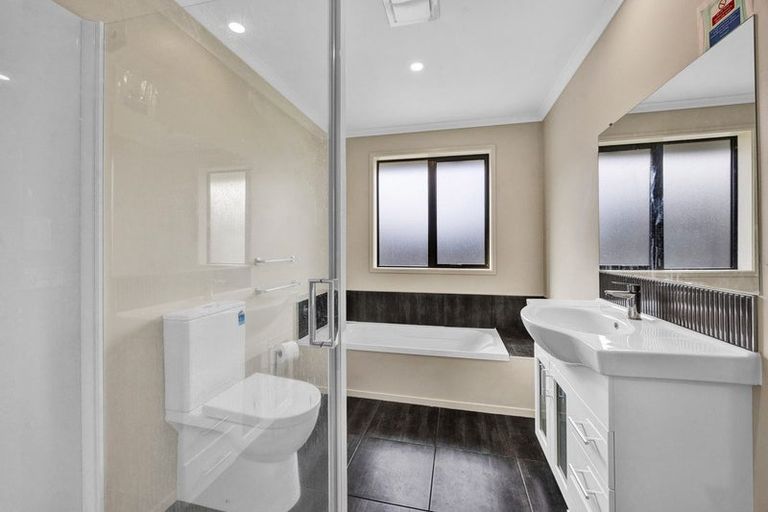 Photo of property in 78a Glover Road, Hawera, 4610