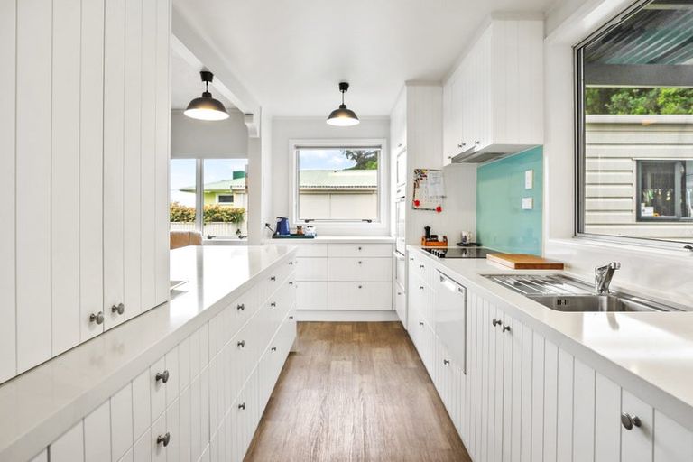 Photo of property in 898 Thames Coast Sh25 Road, Te Mata, Thames, 3575