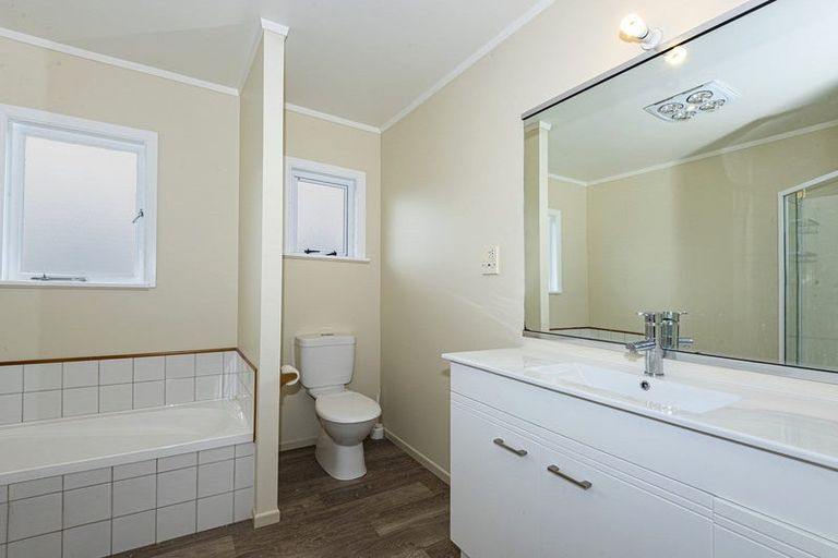 Photo of property in 44 Otuhiwai Crescent, Tikipunga, Whangarei, 0112