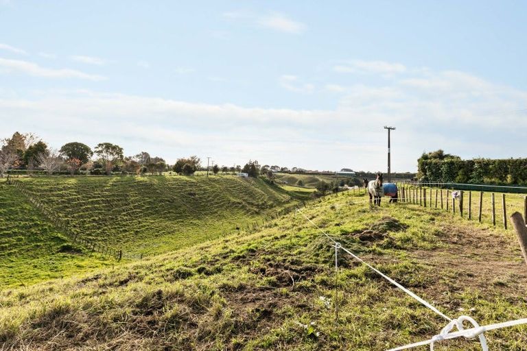 Photo of property in 567 Smart Road, Hillsborough, New Plymouth, 4372