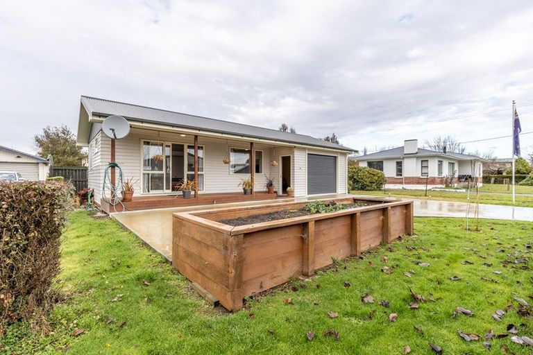 Photo of property in 26 Kent Street, Riversdale, 9776