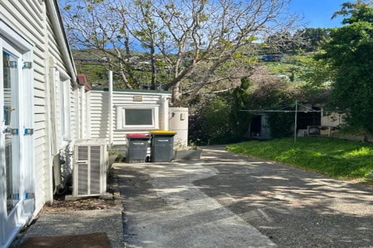 Photo of property in 7 Cornwall Road, Lyttelton, 8082