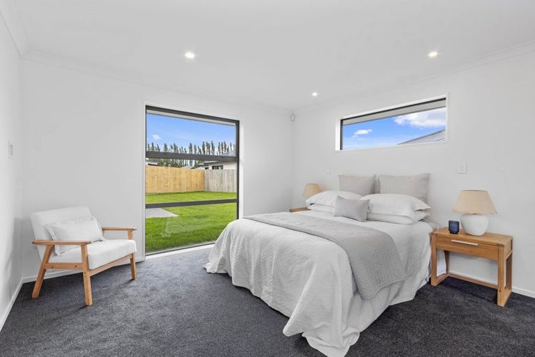 Photo of property in 15 Cleaver Street, Woodend, 7610