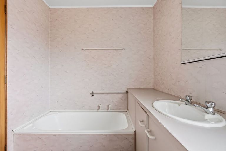 Photo of property in 3c Parahaki Street, Regent, Whangarei, 0112