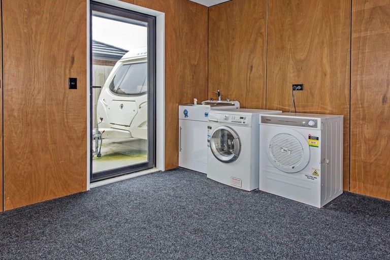 Photo of property in 46 Andesite Drive, Rolleston, 7614