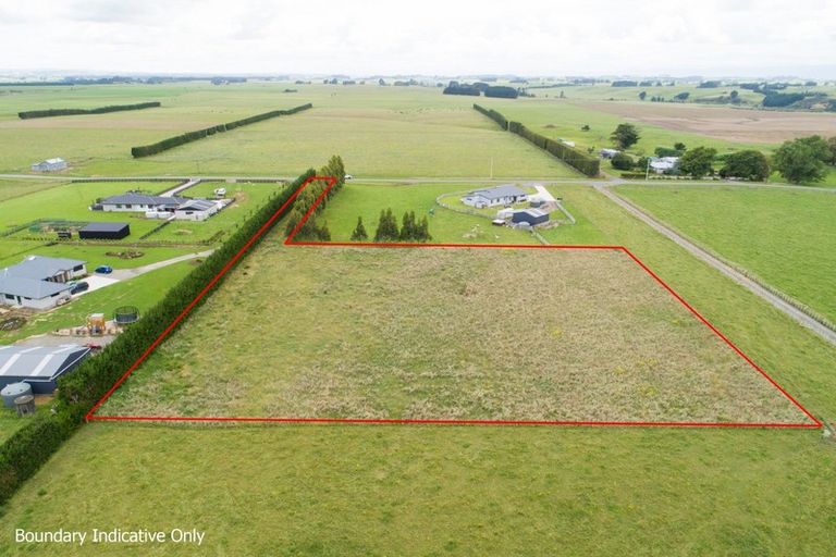 Photo of property in 167 Spur Road West, Colyton, Feilding, 4775