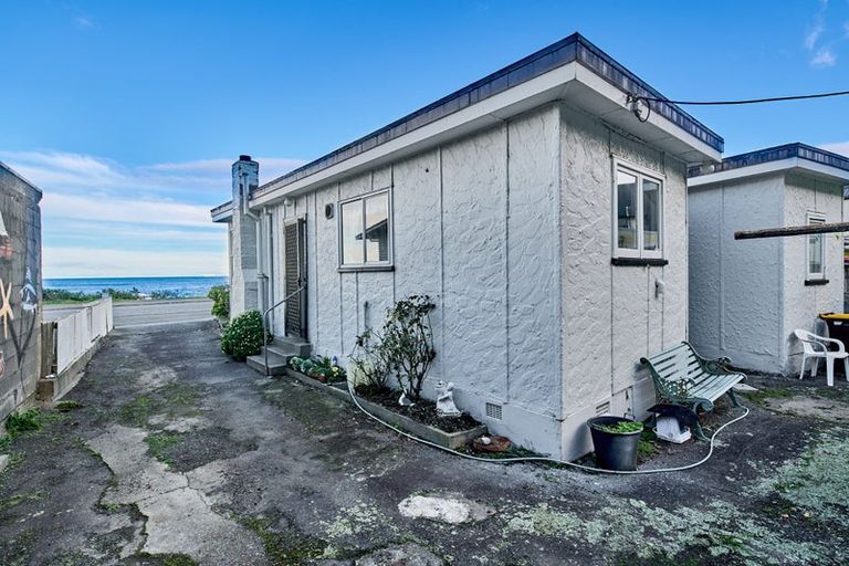 Photo of property in 166 Owhiro Bay Parade, Owhiro Bay, Wellington, 6023