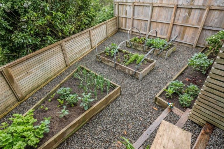 Photo of property in 17 Hewett Way, Ngaio, Wellington, 6035