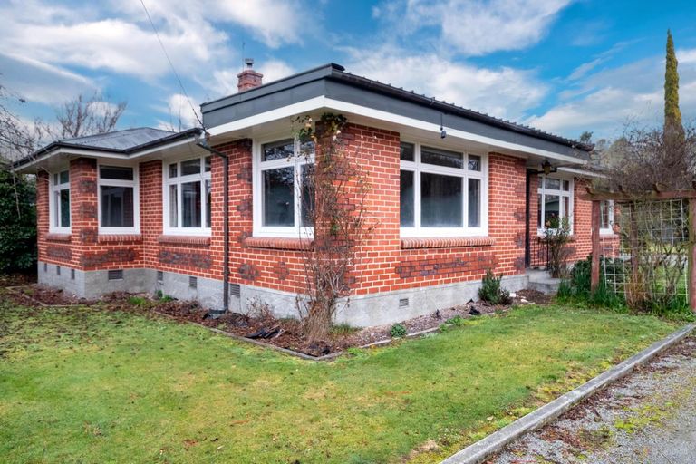 Photo of property in 7 Mckenzie Street, Geraldine, 7930