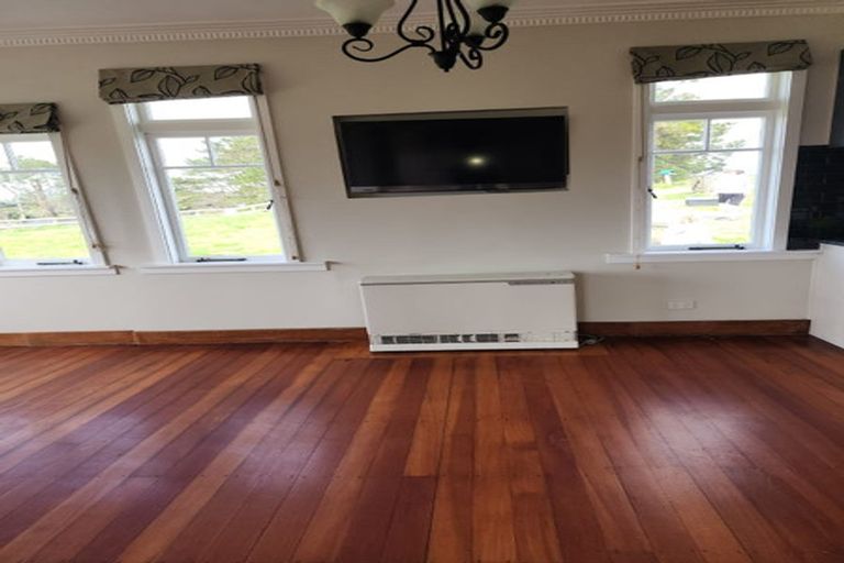 Photo of property in 177 Alf Access Road, Helensville, 0875