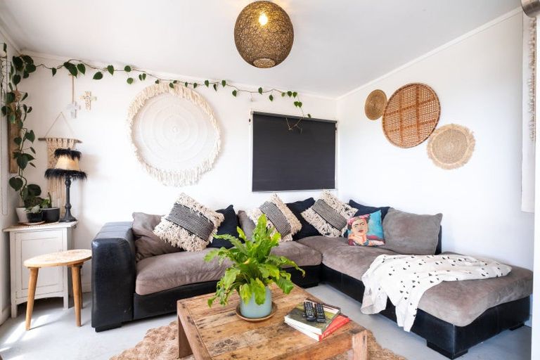 Photo of property in 245 Clifton Road, Te Awanga, 4102