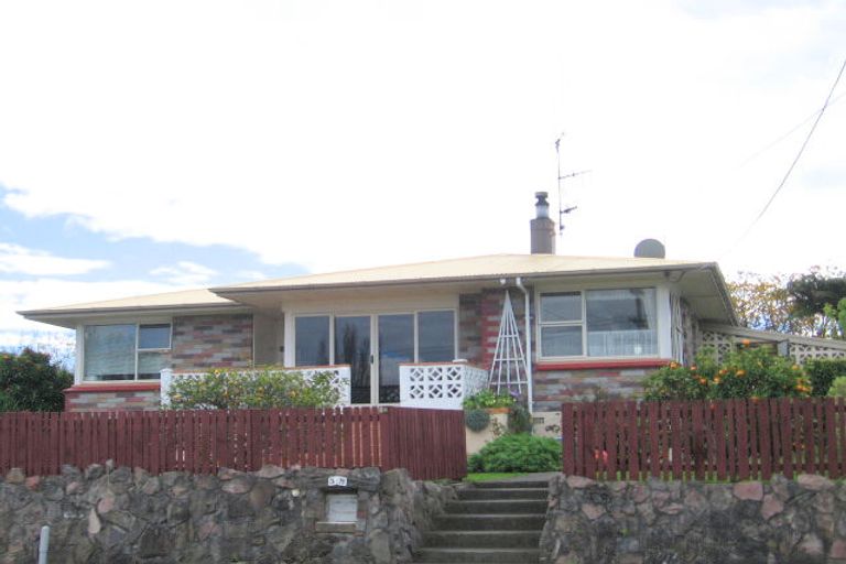 Photo of property in 58 Kingswood Road, Brookfield, Tauranga, 3110