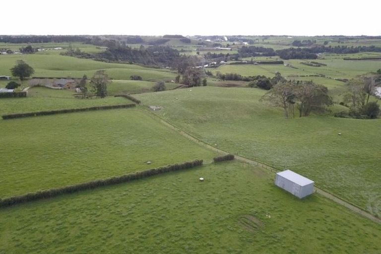 Photo of property in 21 Spargo Road, Huirangi, New Plymouth, 4373