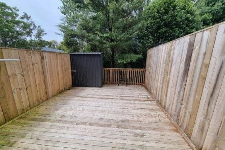 Photo of property in 53 Morihana Close, Glen Eden, Auckland, 0602