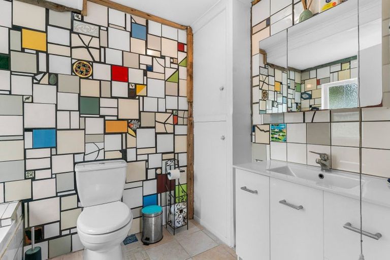 Photo of property in 3 Kelly Street, Baylys Beach, Dargaville, 0377