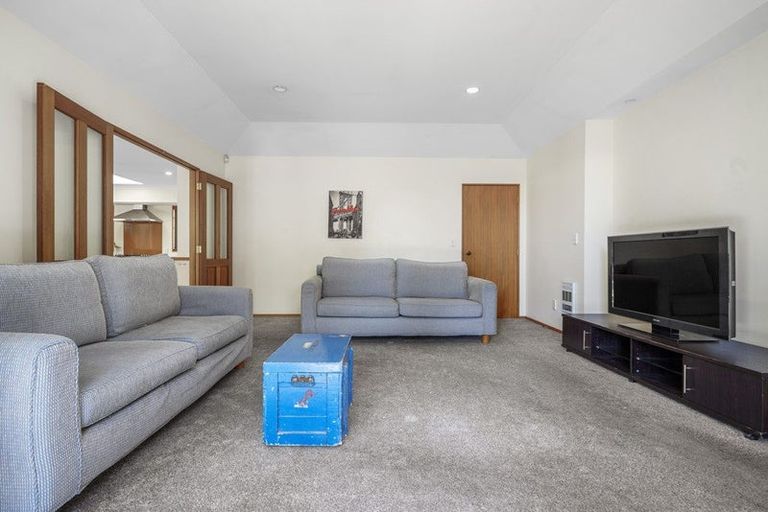 Photo of property in 222 Estuary Road, South New Brighton, Christchurch, 8062