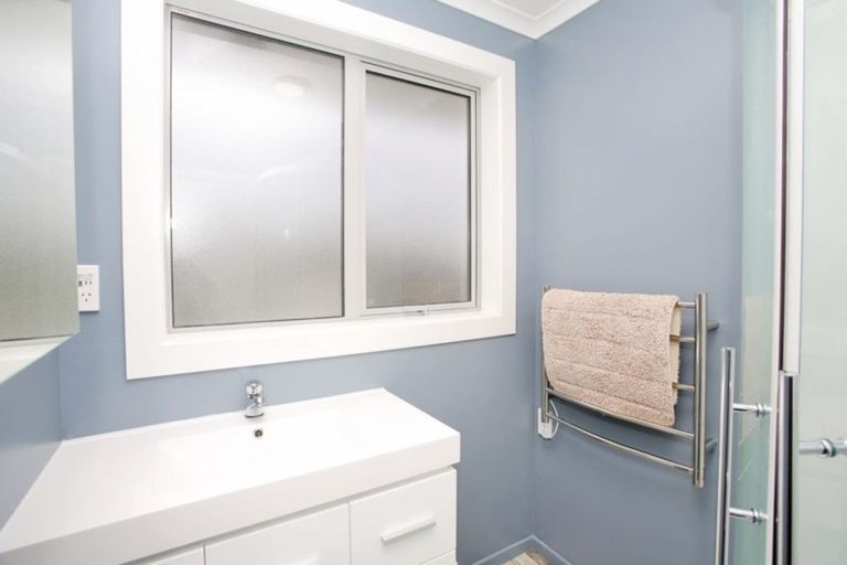 Photo of property in 17 Wye Street, Newfield, Invercargill, 9812