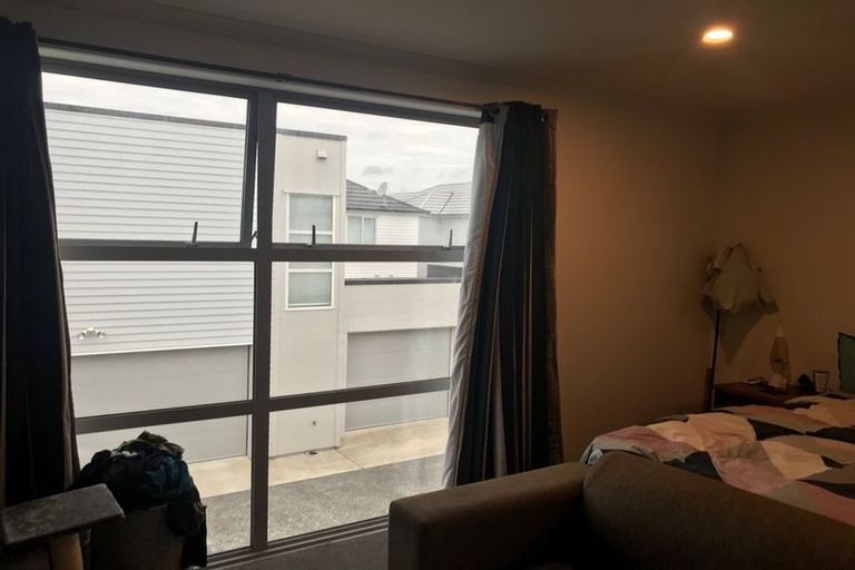 Photo of property in 45 Treestump Road, Takanini, 2112