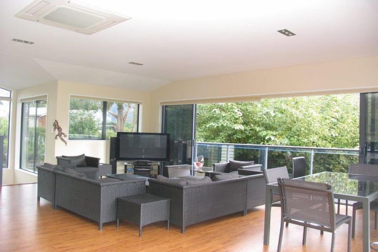 Photo of property in 61 Wesney Terrace, Kingston, Athol, 9793