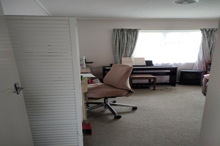 Photo of property in 11 Aratiatia Place, Tikipunga, Whangarei, 0112