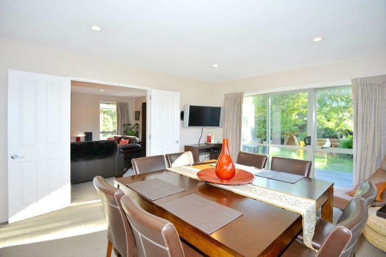 Photo of property in 11 Kohi Drive, Parklands, Christchurch, 8083