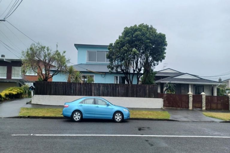 Photo of property in 98 Manly Street, Paraparaumu Beach, Paraparaumu, 5032