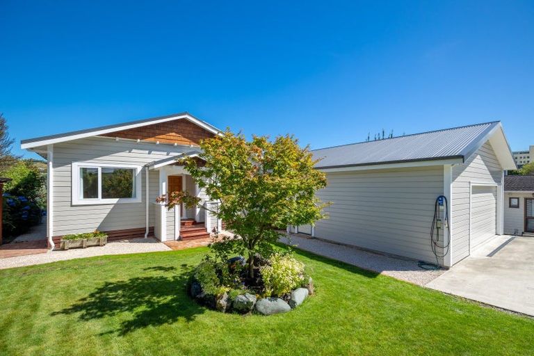 Photo of property in 120 Waimea Road, Nelson South, Nelson, 7010