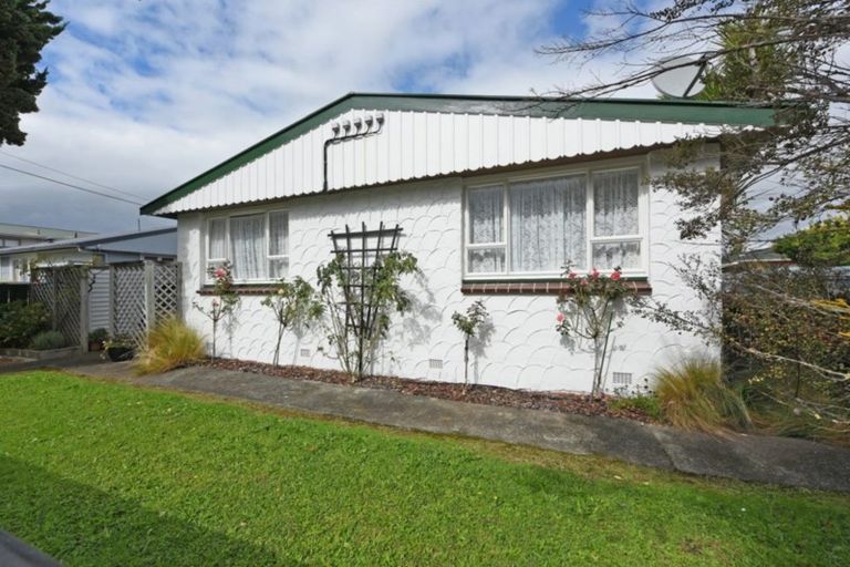 Photo of property in 1/700 Fergusson Drive, Elderslea, Upper Hutt, 5018