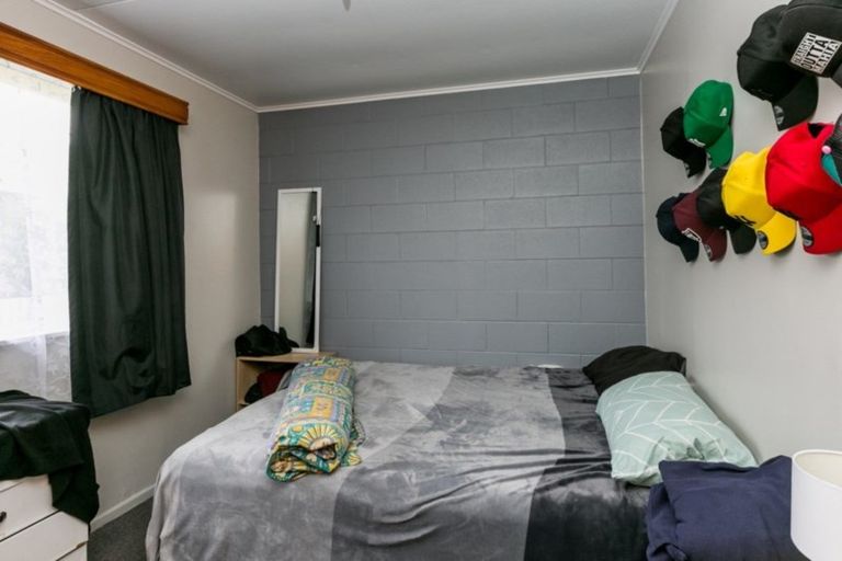 Photo of property in 805 Lawrence Street, Akina, Hastings, 4122