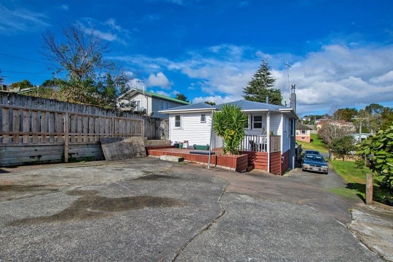 Photo of property in 10 Lewis Street, Te Kamo, Whangarei, 0112
