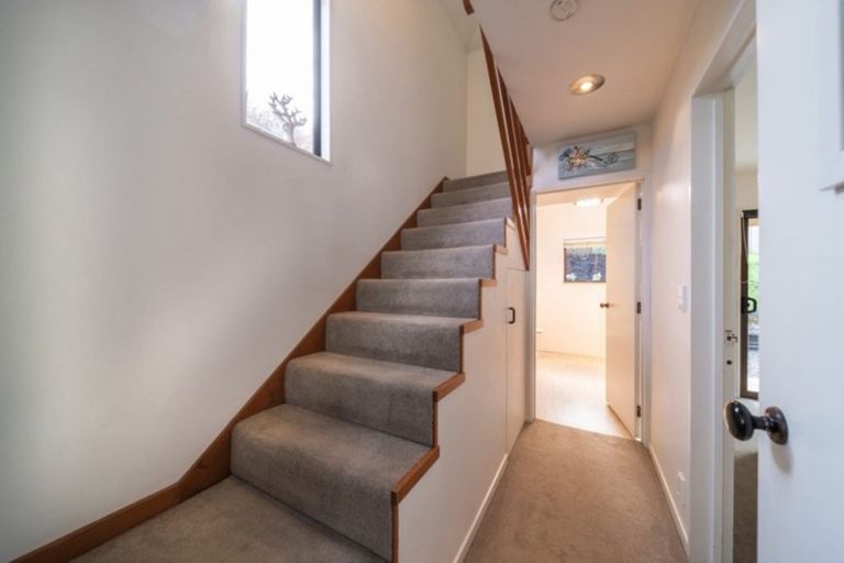 Photo of property in 128a Fernhill Road, Fernhill, Queenstown, 9300