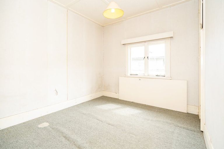 Photo of property in 28 Huia Avenue, Forest Lake, Hamilton, 3200