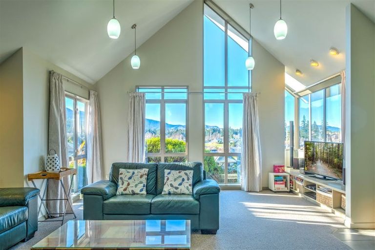 Photo of property in 55 Saint James Avenue, Hanmer Springs, 7334