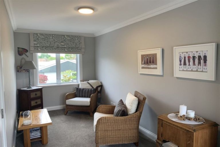 Photo of property in 98 Watford Street, Strowan, Christchurch, 8052