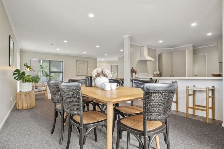 Photo of property in 116a Archers Road, Glenfield, Auckland, 0629