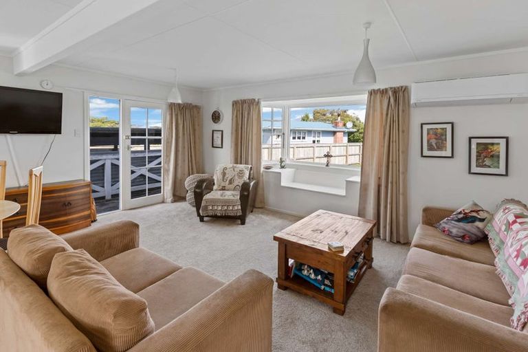 Photo of property in 61 Edinburgh Terrace, Foxton Beach, Foxton, 4815