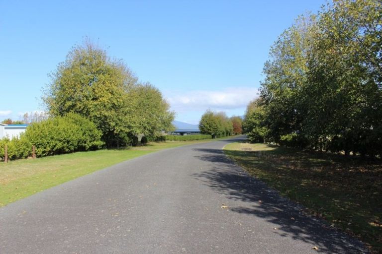 Photo of property in 19 Rangitukua Drive, Kuratau, Turangi, 3381