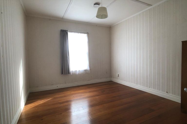 Photo of property in 11 Berry Street, Gisborne, 4010