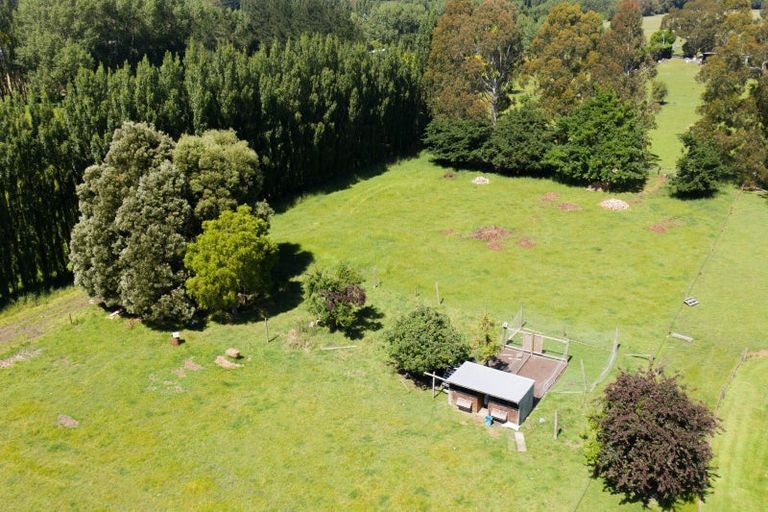 Photo of property in 80 Johnstone Street, Tinwald, Ashburton, 7774