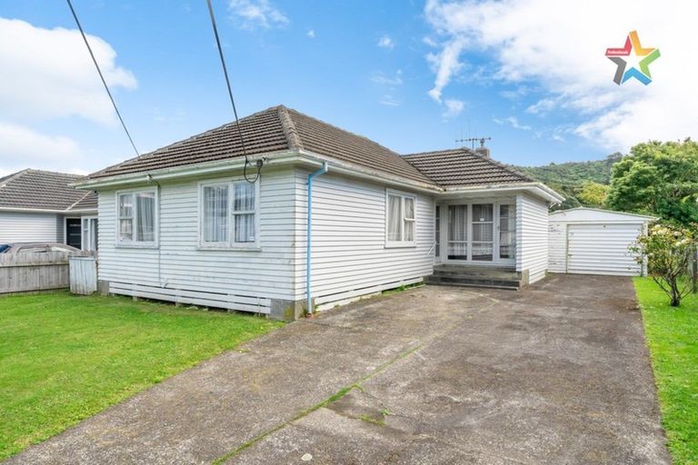Photo of property in 55 Donnelley Drive, Wainuiomata, Lower Hutt, 5014