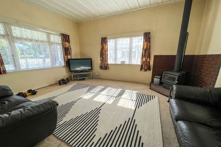 Photo of property in 7 Stanley Street, Dannevirke, 4930