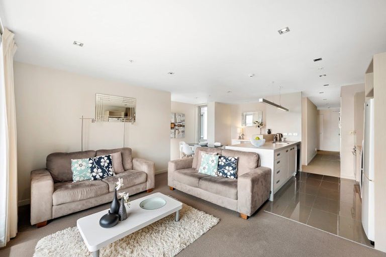 Photo of property in Republic2, 5b/11 Tennyson Street, Te Aro, Wellington, 6011