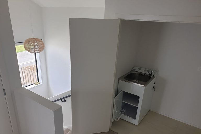 Photo of property in 10 Astelia Way, Woodridge, Wellington, 6037