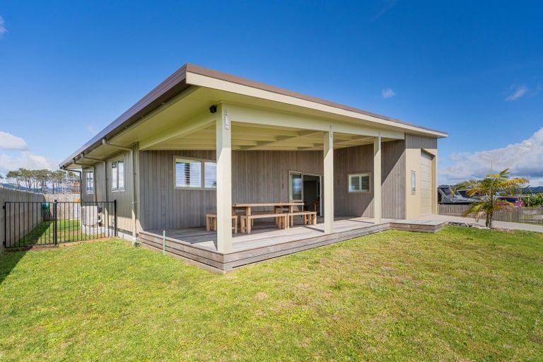 Photo of property in 168 Harbour Drive, Matarangi, Whitianga, 3592