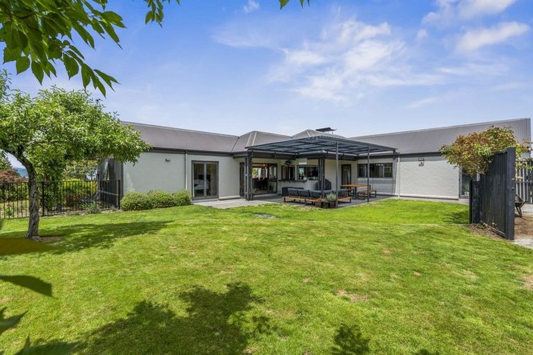 Photo of property in 28 Atkins Lane, Hamurana, Rotorua, 3097