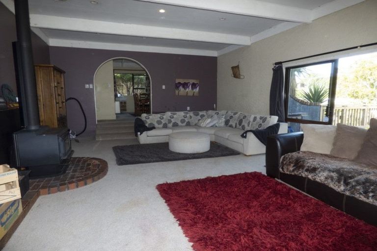 Photo of property in 97 Poplar Grove, Whalers Gate, New Plymouth, 4310